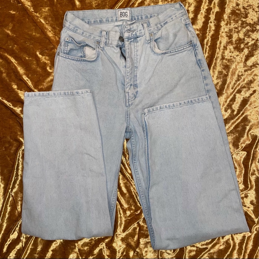 BDG Straight-leg Mom Jeans